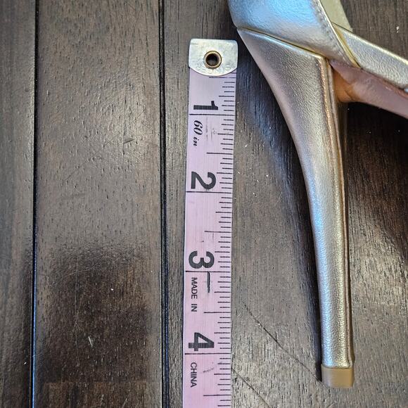 Stuart Weitzman strappy metallic heels womens 7.5 evening party wedding elegant - Picture 11 of 11